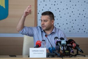 Ciprian Ciucu afirmă că, dacă el ar candida și USR îl sprijină, ar avea șanse mari de câștig / candidatura domnului Drulă, susținut de PNL, ar putea obține o victorie la limită, dar cu risc mare