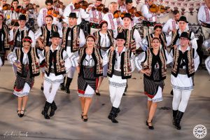 Galațiul devine centru global al folclorului / Muzică, dans și tradiții la Festivalul Internațional de Folclor „Doina Covurluiului”ea noastră”