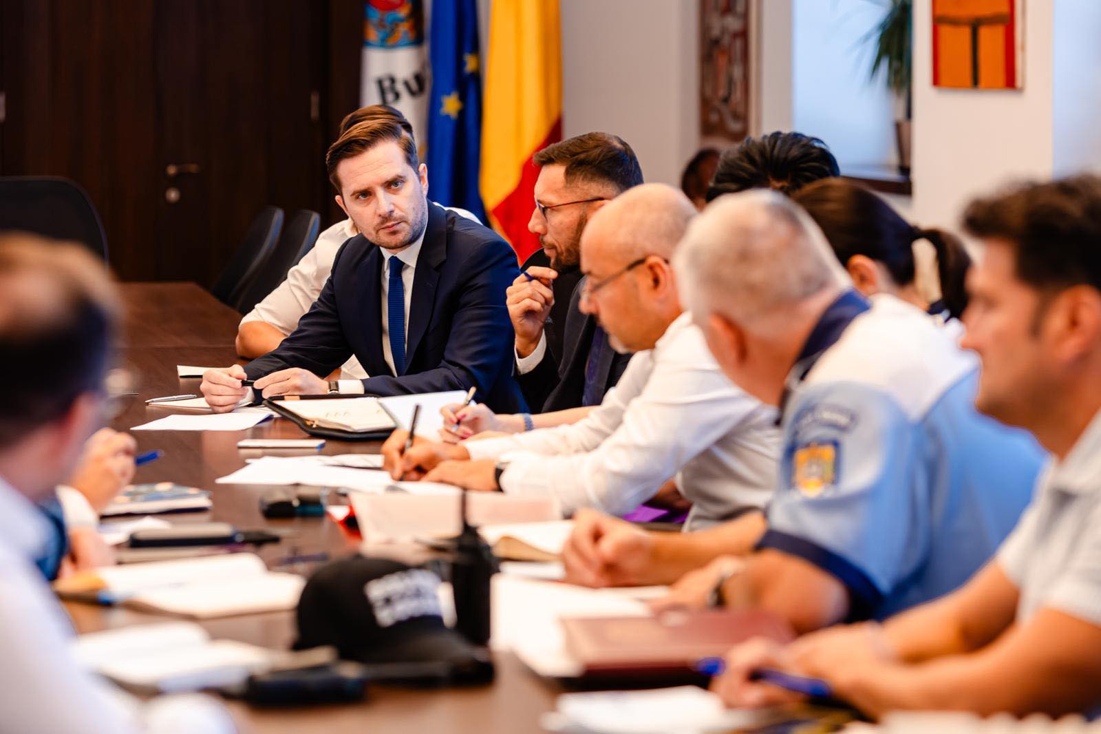 [ad_1] Primarul Stelian Bujduveanu a anunțat măsuri pentru a îmbunătăți traficul din București odată cu începerea anului școlar