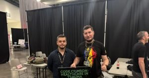 Deputatul Andrei Baciu a publicat un mesaj pe Facebook pentru a-l felicita pe Dragos Ionica pentru performanta sa la DEFCON33 care arata lumii ca Romania are specialisti in securitate cibernetica de nivel mondial