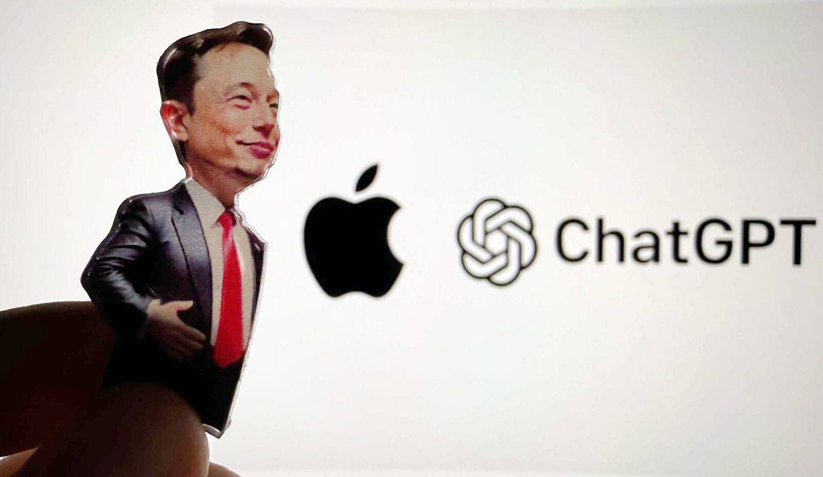 [ad_1] Recent, Elon Musk a deschis un nou front în războiul său cu giganții tehnologici, intentând un proces împotriva Apple și OpenAI