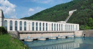 Hidroelectrica confirmă că nu va crește tarifele pentru furnizarea energiei electrice – 23.08.2025