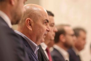 Tanczos Barna: La vârsta mea, nu mai sper la o coaliție pe patru ani; îmi doresc cel puțin un an și jumătate de stabilizare economică pentru a vedea primele semnale pozitive înainte de a începe agitația politicăea noastră”