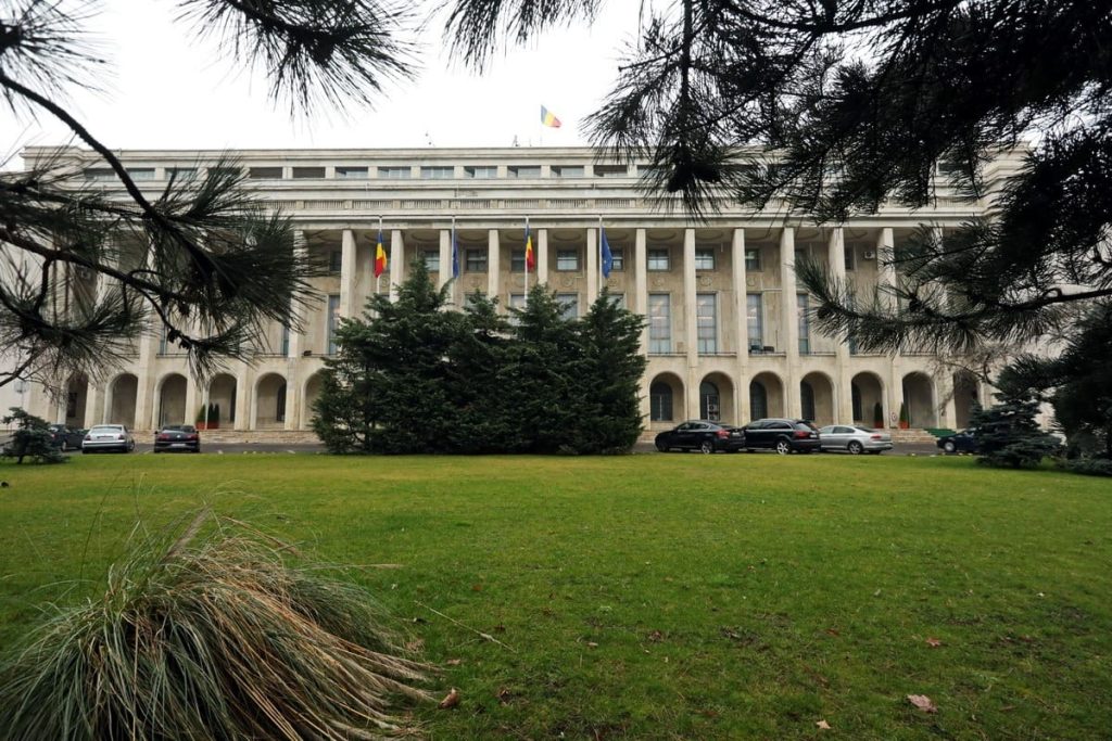 Joi, adunarea guvernului are pe agendă discutarea proiectului de lege