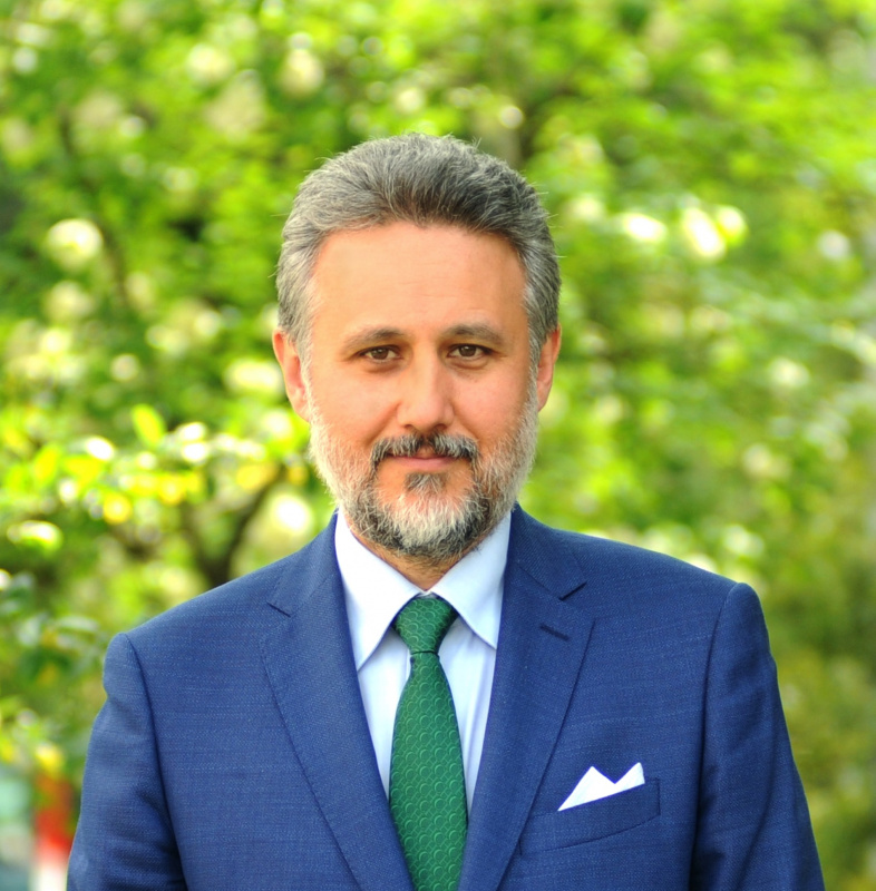 Președintele Nicușor Dan îl favorizează pe Ambasadorul Marius Lazurca pentru