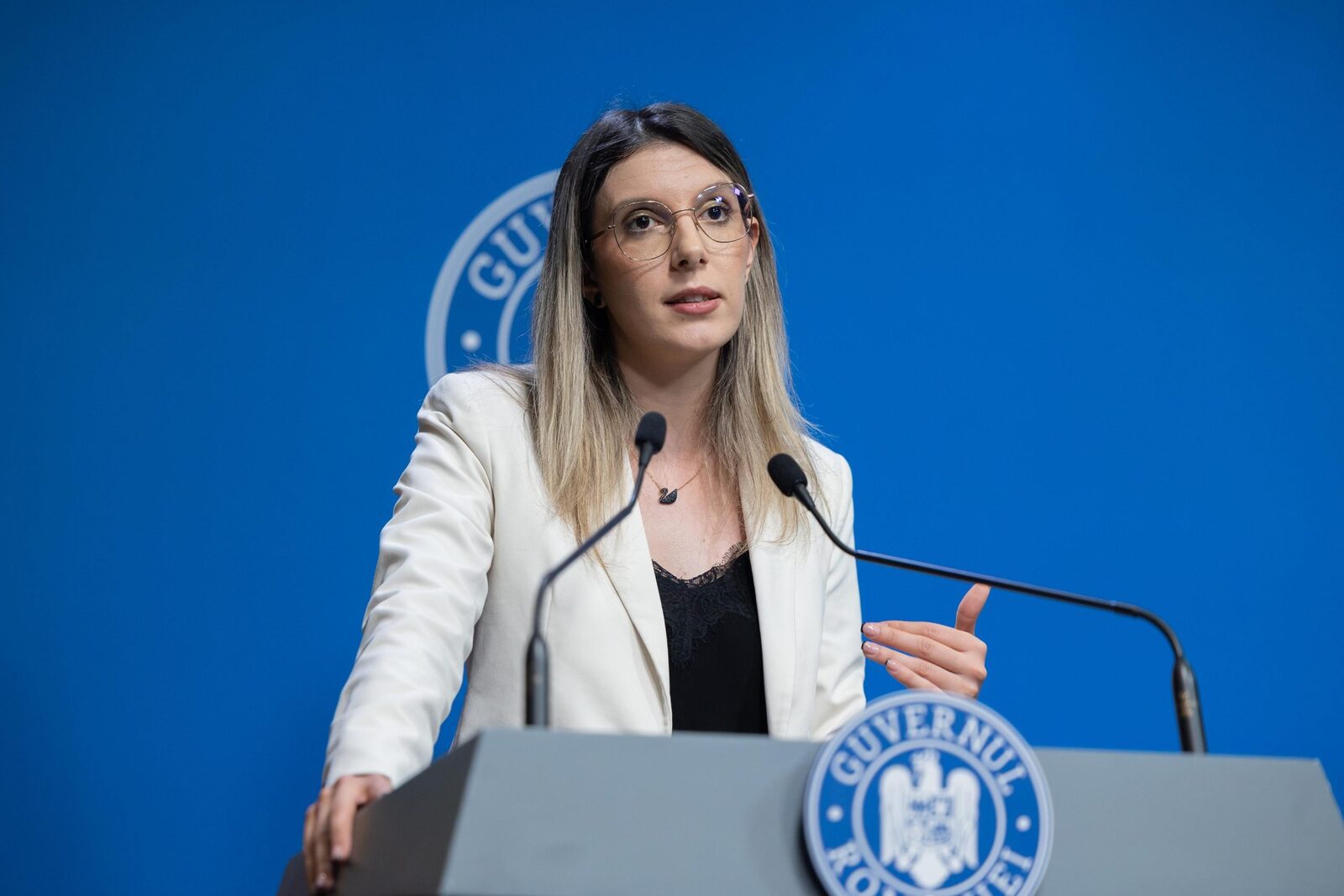 Propunerea Ministrului Mediului din USR: Transferul Apelor Române din actualul sediu care costa 54.000 € lunar într-o clădire sub administrarea Romsilva.