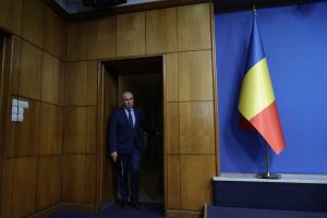 Reducerea numărului de conducători și a salariilor în companiile de stat: exemple de la Hidroelectrica și Poștă