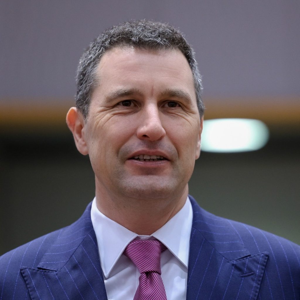 Tanczos Barna: Se propune interzicerea cumulării pensiei cu venitul salarial,