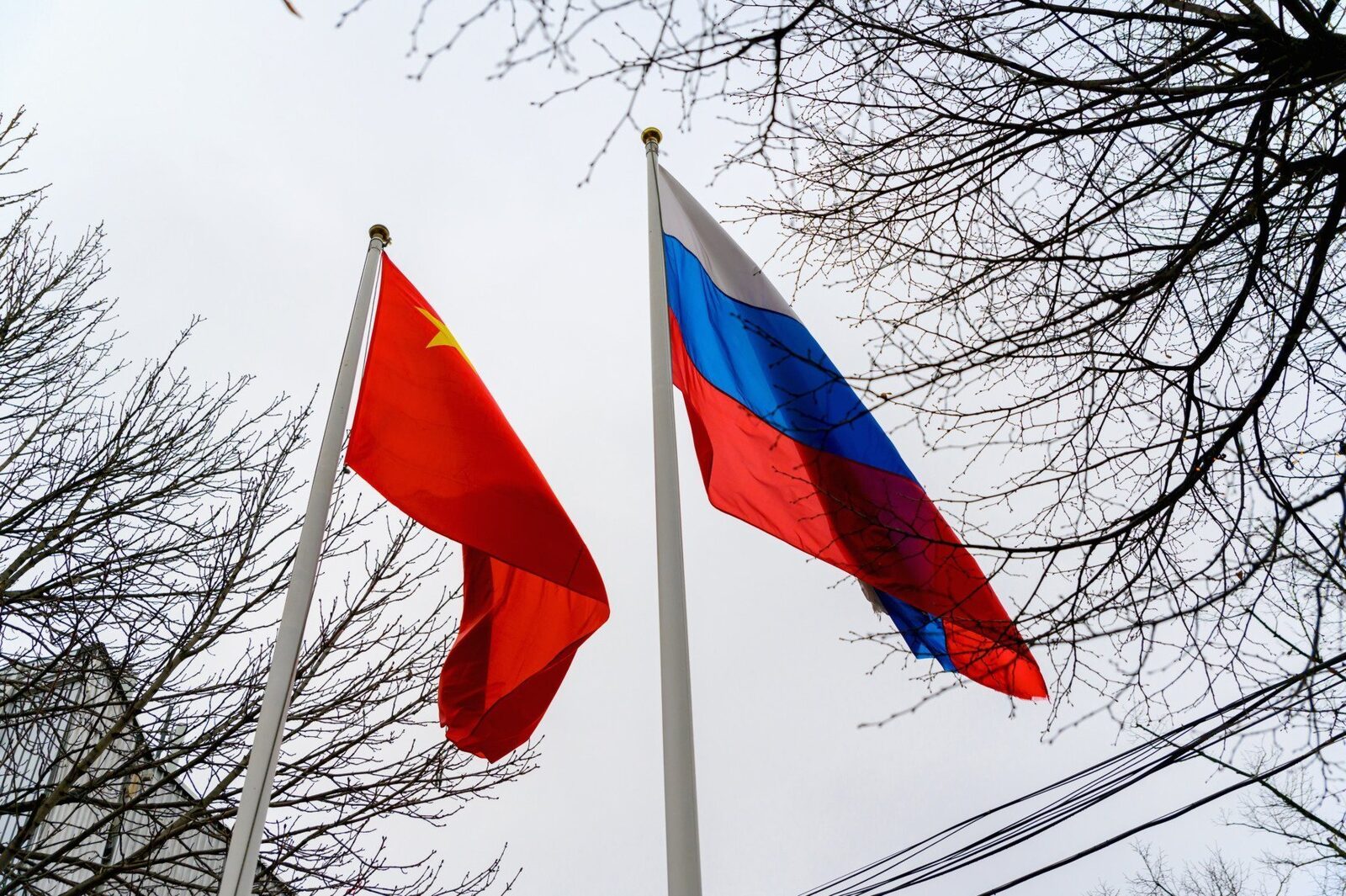 [ad_1] Rusia a reluat practica de barter în soluționarea tranzacțiilor cu companii chineze, după o perioadă de absență, cauzată de dificultățile de plată generate de conflictul din Ucraina