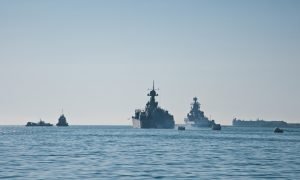 Venezuela orchestrează trimiterea de nave militare și drone în apele sale teritoriale în contextul mobilizării anunțate de SUA în zonă