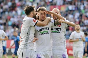 FC Hermannstadt câștigă pentru prima dată cu scorul de 1-0 în fața Farului, care suferă a treia înfrângere consecutivăea noastră”