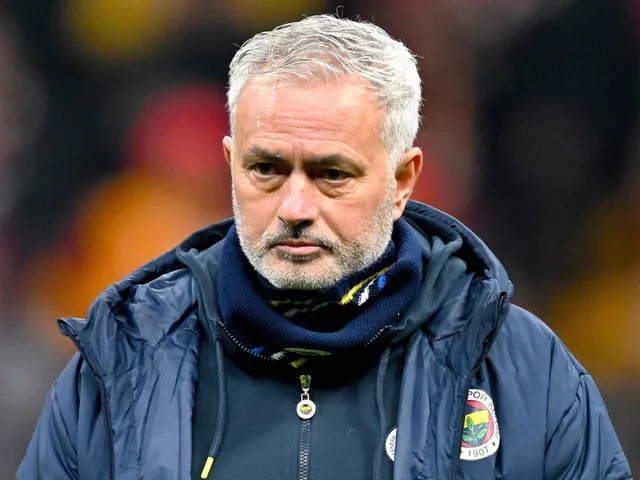 https3A2F2Fsportsmole-media-prod.s3.gra_.io_.cloud_.ovh_.net2F252F092Fjose-mourinho.jpg