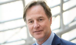 Nick Clegg, fost oficial Meta, critică conformismul Silicon Valley și lansează o carte despre viitorul online