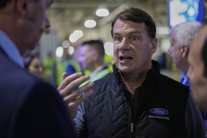 Șeful Ford avertizează asupra viitorului sumbru al joburilor de birou