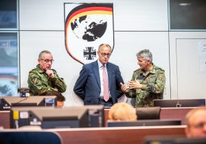 Cum intenționează Germania să-și redobândească statutul de superputere militară acum fără scuze financiare