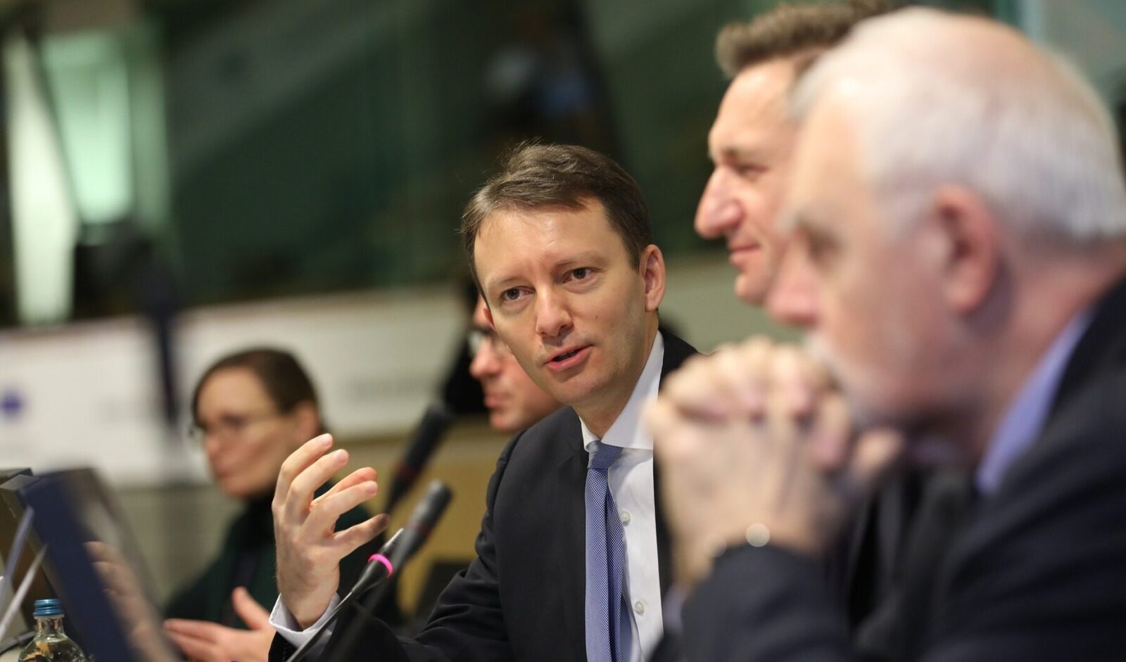 Siegfried Mureșan avertizează că Republica Moldova se află vizată de o nouă campanie de dezinformare și atacuri hibride din partea Rusiei, iar Kremlinul urmărește destabilizarea întregii zone și diminuarea securității Uniunii Europene