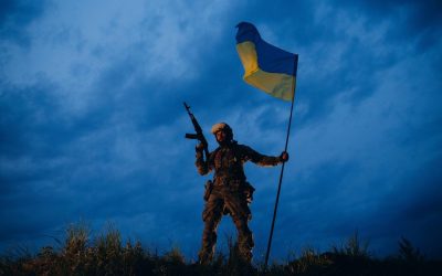 soldat-ucraina-steag_prf.jpg
