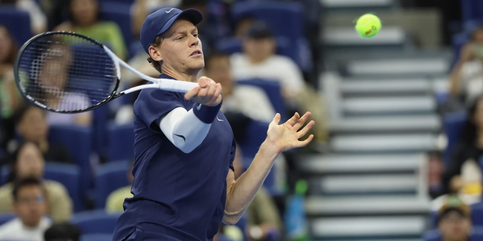 [ad_1] Sinner triumfă la Pechino Jannik Sinner, clasat pe locul 2 în lume, a înregistrat o victorie impresionantă în cadrul turneului ATP 500 de la Beijing, învingându-l pe Marin Cilic cu 6-2, 6-2