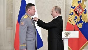 Comandantul militar rus Alexander Lapin, implicat în conflictul din Ucraina, a fost eliberat din funcție de către armata Rusiei