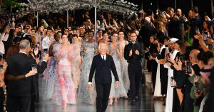 Giorgio Armani a decedat. Celebrul creator de modă a transformat industrie pentru totdeauna.