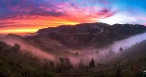 Iată o reformulare a titlului tău:

„De ce zilele sunt mai scurte iarna și ce se schimbă după echinocțiul de toamnă: tradiții și superstiții interesante. Activități de avut în vedere pe 22 septembrie.”