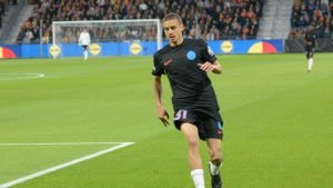 „Te deranjează că Stoian nu ți-a oferit mingea?” Cisotti a reacționat instantaneu