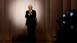 Giorgio Armani, designer italian de modă, a decedat la 91 de ani.