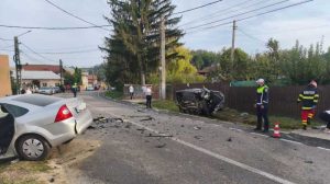 Argeș: Coliziune pe drum județean soldată cu decesul a doi bărbați aflați la volanul unor mașini