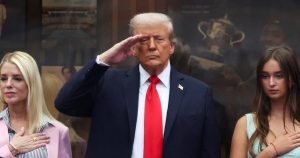 Sosirea lui Trump la U.S. Open amână meciul și lasă multe locuri neocupate