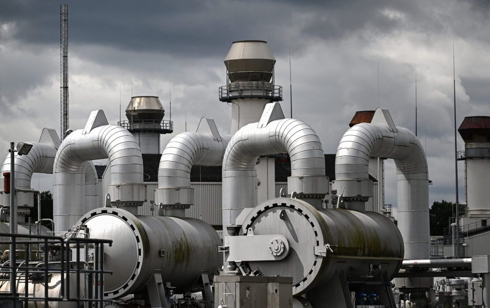 [ad_1] Compania rusă de gaze, Gazprom, a anunțat că a semnat un acord pentru creșterea livrărilor de gaz către China și pentru construcția unui nou gazoduct de mare capacitate, potrivit unei informații citate de o agenție de presă
