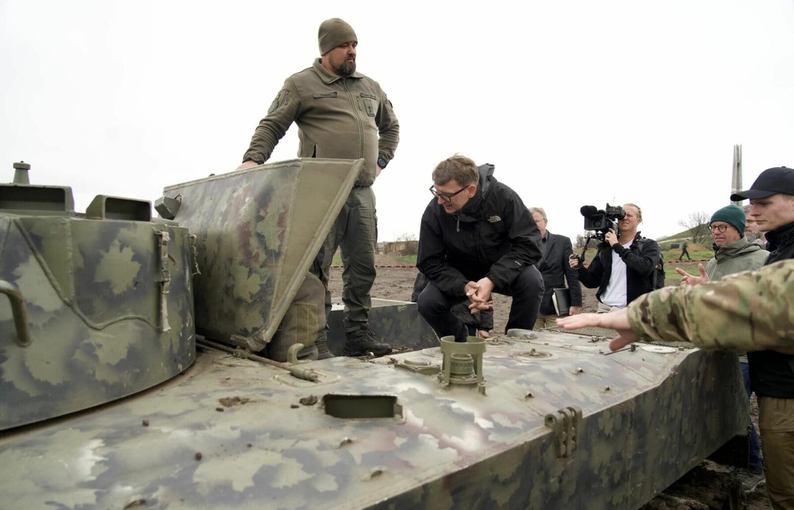 Drone noi au survolat ținte militare în Danemarca / Germania va sprijini menținerea securității celui mai important summit informal al Uniunii Europene de săptămâna viitoare