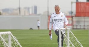 Ce schimbări aduce Mourinho? Echipa de start a lui Benfica în meciul cu Aves SAD.