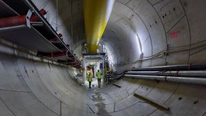 „Cârtițele M6” | ProInfrastructură: „Lucrările avansează continuu, în trei ture, cu echipe formate din câte 30 de experți”