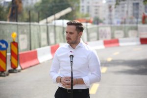 Primarul Stelian Bujduveanu anunță redeschiderea circulației pe Strada Sp… în colaborare cu primarul Sectorului 4, Daniel Băluță