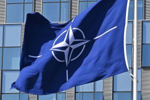 Deputatul Andrei Baciu demonstrează pe Facebook că activarea Articolului 4 din Tratatul NATO de către Polonia are implicații semnificative pentru țara noastră