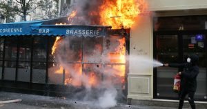 ÎN DIRECT – Protestele din 10 septembrie: 473 de persoane arestate în Franța, 175.000 de participanți raportati de Ministerul de Interne până la sfârșitul după-amiezii.