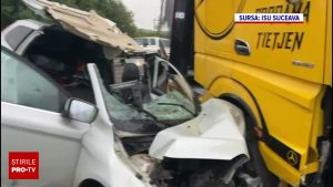 Tragedie pe „Drumul morții”: o femeie decedată, fiicele sale grav rănite.
