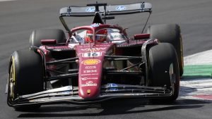 Verstappen câștigă GP d’Italia la Monza, urmat de Norris și Piastri; Leclerc pe 4, Hamilton pe 6.