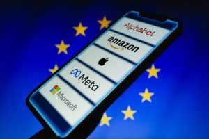 Președinta Comisiei Europene afirmă că nu va renunța la regulamentele pentru Big Tech