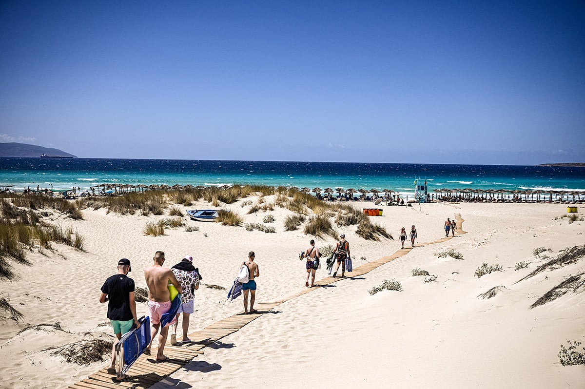 AFP__20230806__33QT22K__v1__HighRes__GreeceTourismBeach.jpg