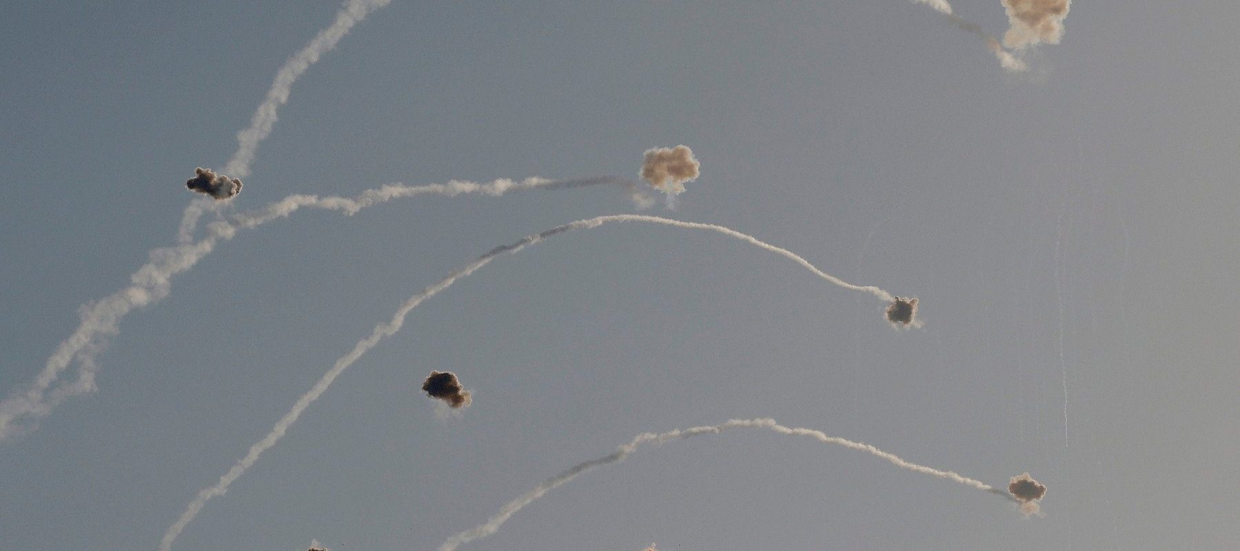 AFP__20240708__363D7NE__v5__HighRes__TopshotIsraelLebanonPalestinianConflict.jpg