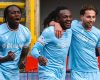 ABERDEEEN, SCOTLAND - SEPTEMBER 20: Motherwell's Regan Charles-Cook (centre) celebrates with Emmanuel Longelo (L) and Lukas Fadinger after scoring to make it 1-0 during a Premier Sports Cup Quarter-Final match between Aberdeen and Motherwell at Pittodrie Stadium , on September 20, 2025, in Aberdeen, Scotland. (Photo by Craig Foy / SNS Group)