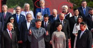 Adrian Năstase și Viorica Dăncilă, prezenți la parada din Beijing cu Putin, Xi Jinping și Kim Jong Un