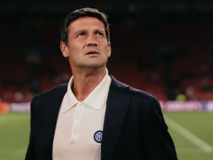 Ajax îi dedică 7 cuvinte lui Cristi Chivu, înainte de duelul cu Inter