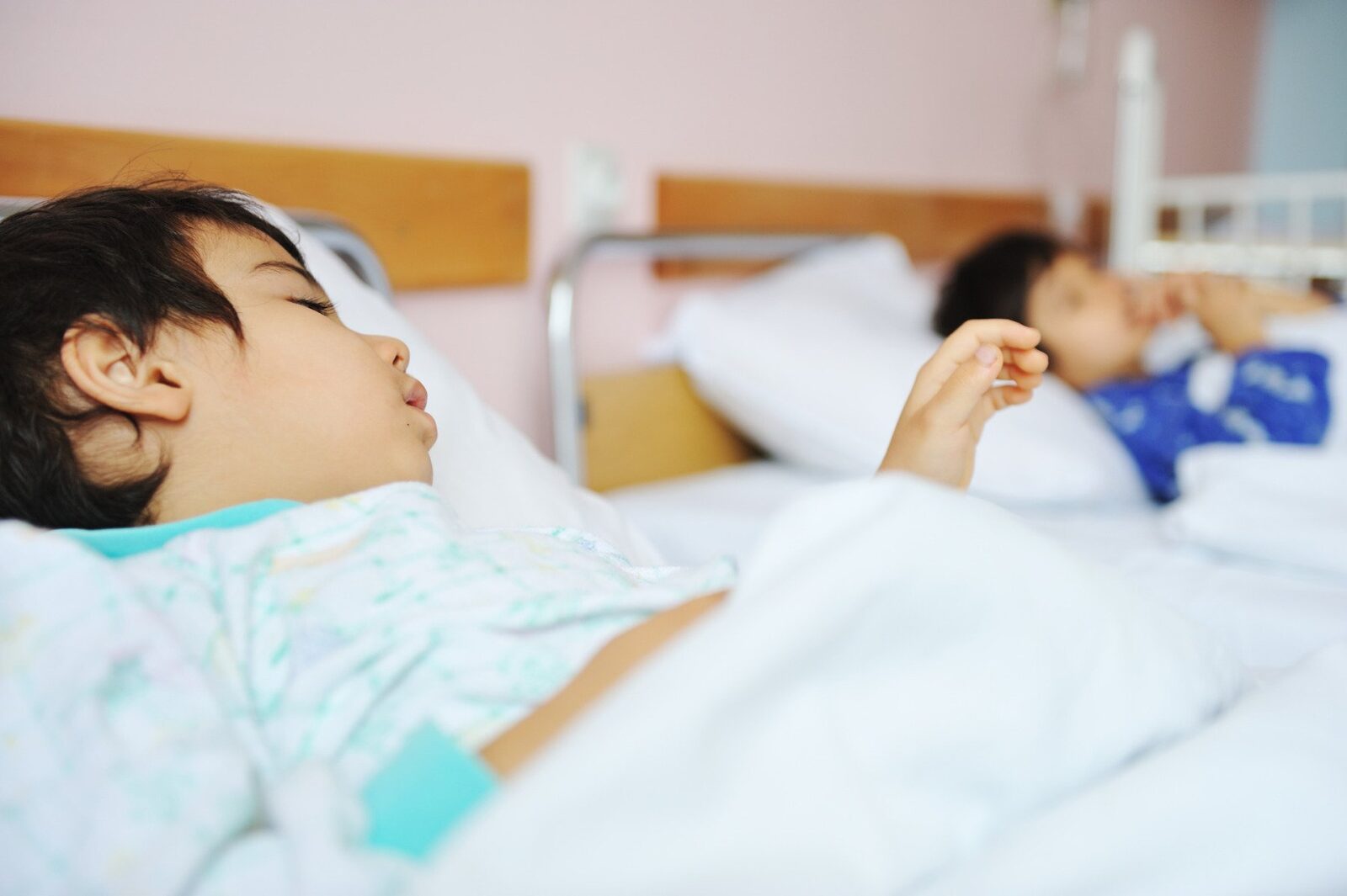 Al șaptelea copil de la Spitalul „Sfânta Maria” din Iași ar fi decedat din cauza unei infecții nosocomiale.