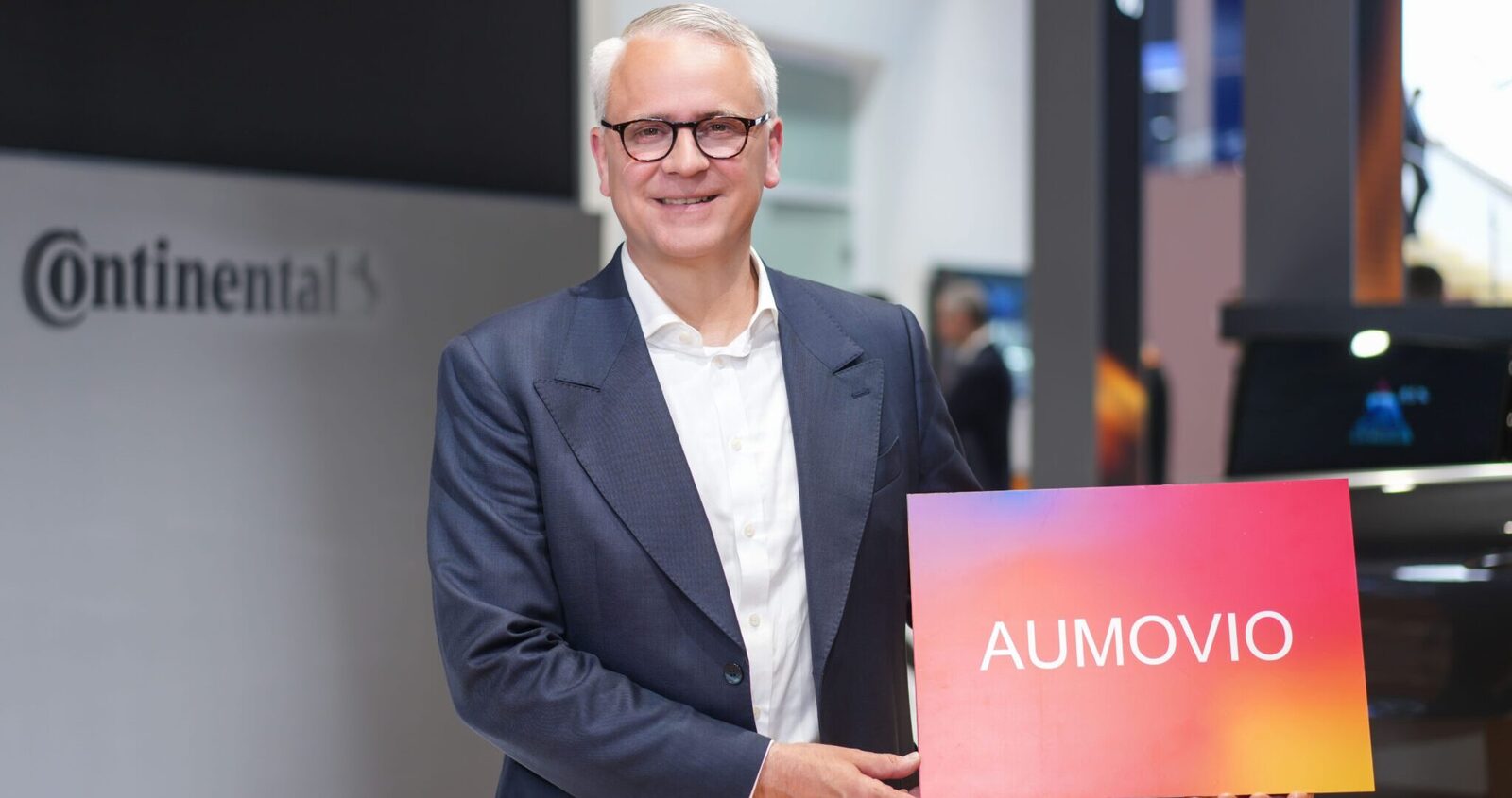 [ad_1] Aumovio, un nou furnizor auto desprins din Continental AG, a debutat pe Bursa de la Frankfurt pe 18 septembrie 2023, având un preț inițial de 35 de euro (aproximativ 41,28 dolari SUA) pe acțiune