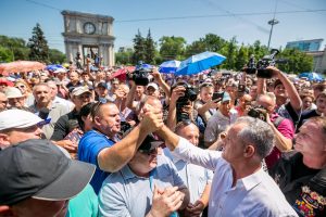 Autoritățile grecești au suspendat extrădarea lui Vladimir Plahotniuc, conform Procuraturii Republicii Moldova