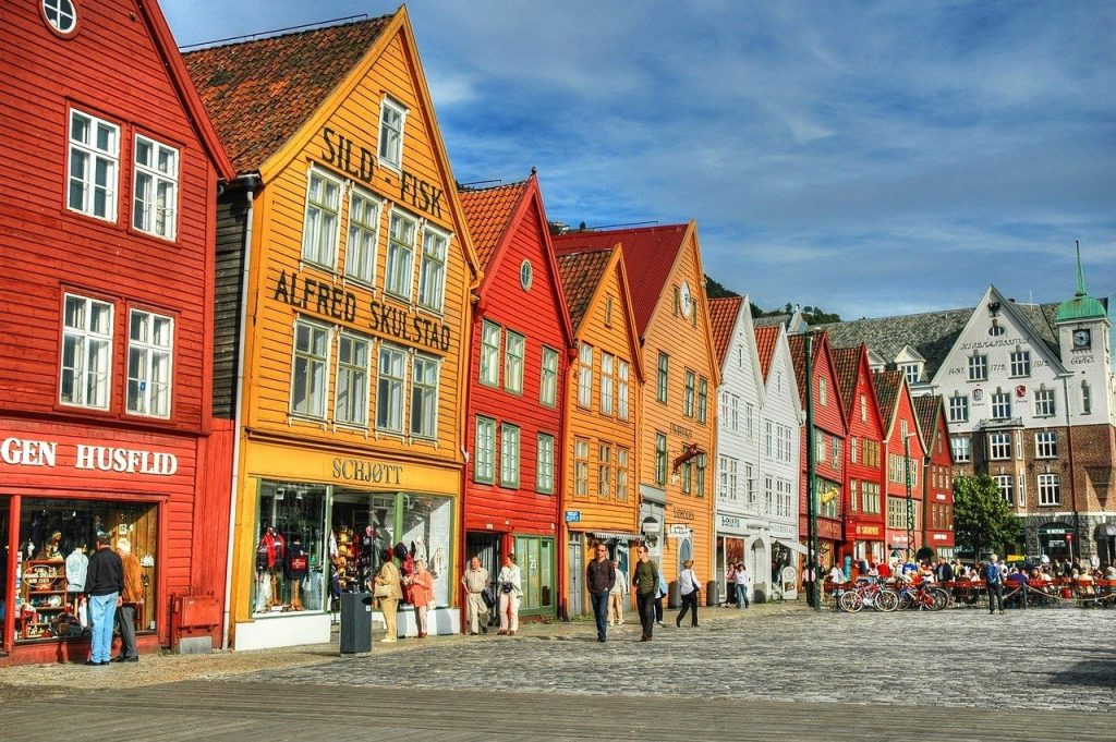 Bergen-Norvegia-Sursa-foto-Pixabay.jpg