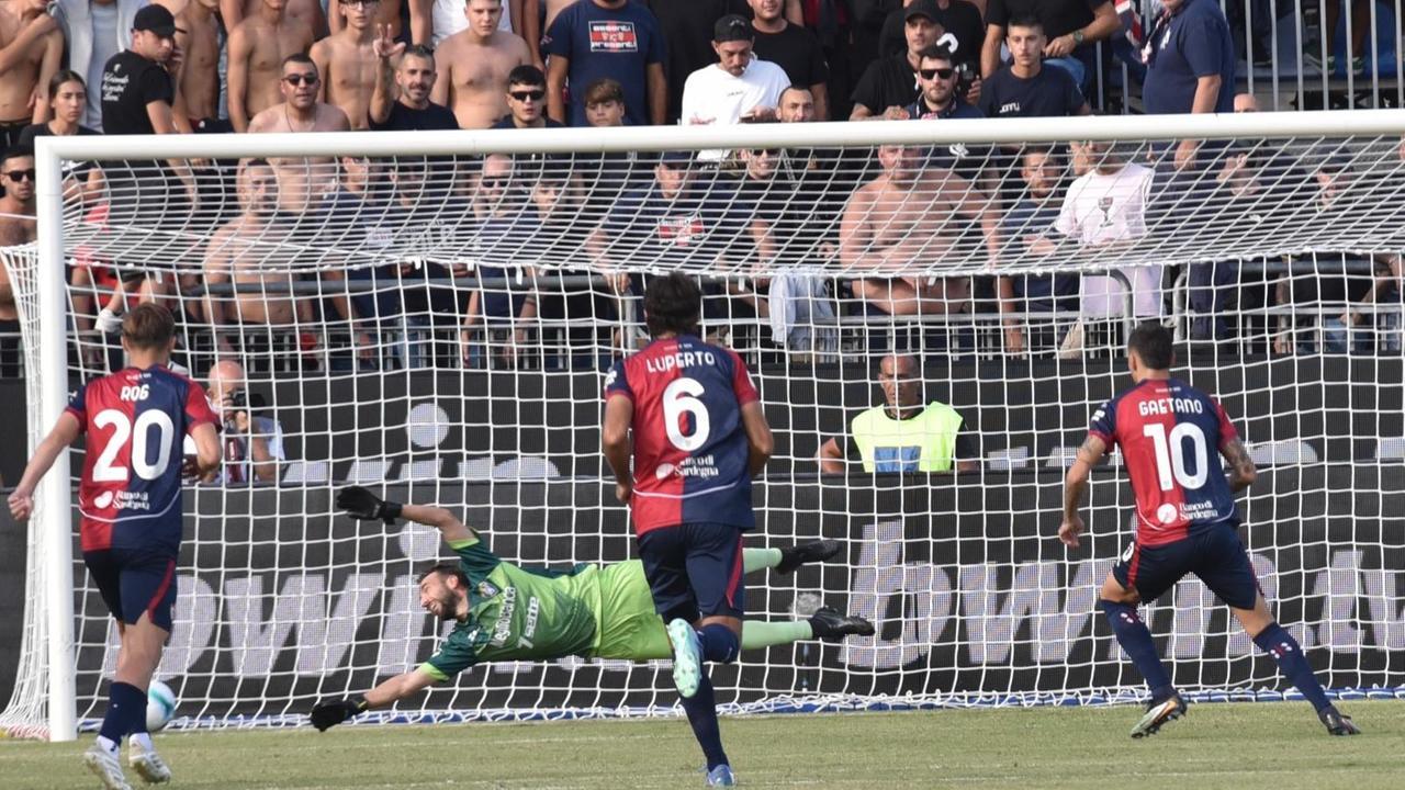 Cagliari-Frosinone 1-1 alla fine del primo tempo