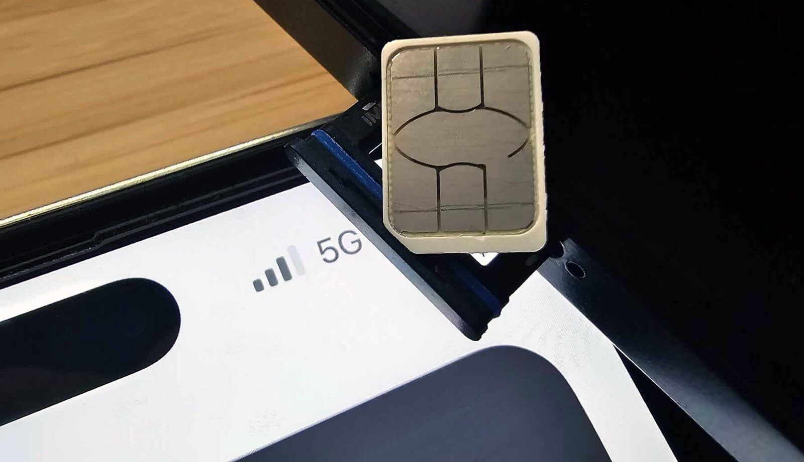 [ad_1] Tranziția către eSIM-only a câștigat rapid teren în industria smartphone-urilor, odată cu lansarea iPhone Air, un model fără slot pentru SIM fizic